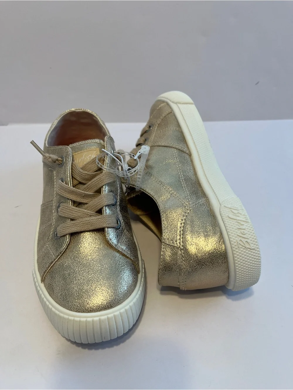Blowfish Malibu Gold Metallic Kids Sneakers - Casual Lace-Up Shoes size 4M New